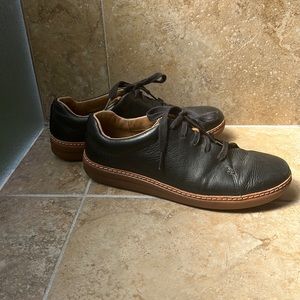 Clarks artisan genuine leather sneakers Cushion Plus